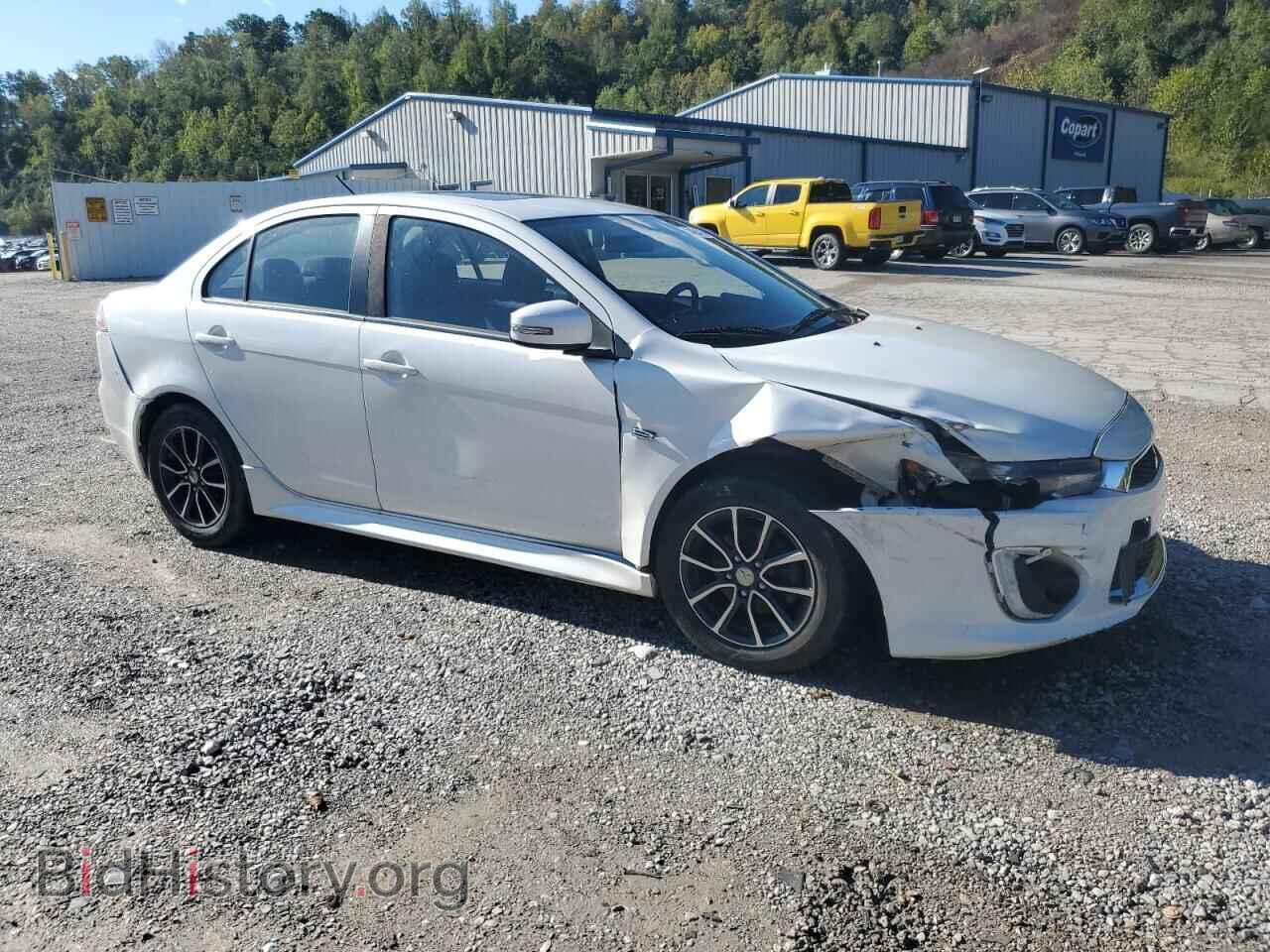 2017 MITSUBISHI LANCER - VIN: JA32U2FU8HU007767 - Фото 4