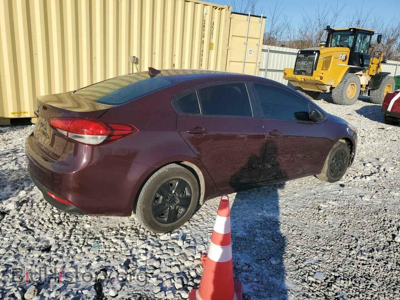 2017 KIA FORTE - VIN: 3KPFK4A73HE041829 - Фото 3