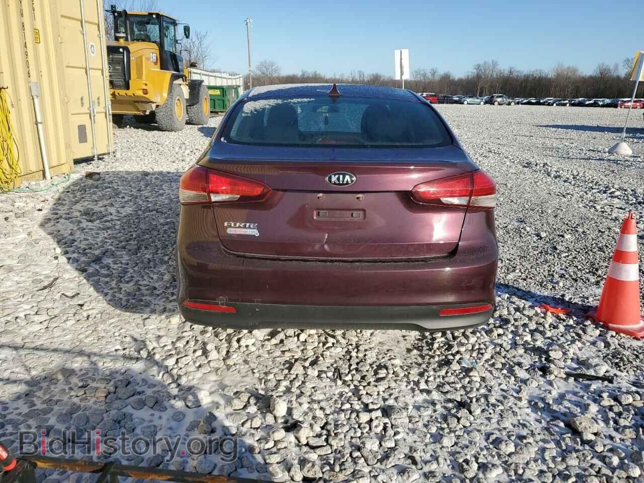 2017 KIA FORTE - VIN: 3KPFK4A73HE041829 - Фото 6