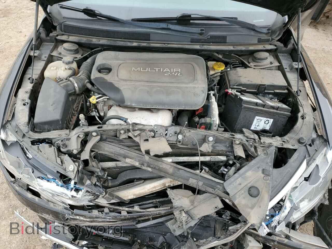 2016 CHRYSLER 200 - VIN: 1C3CCCAB6GN119677 - Фото 11