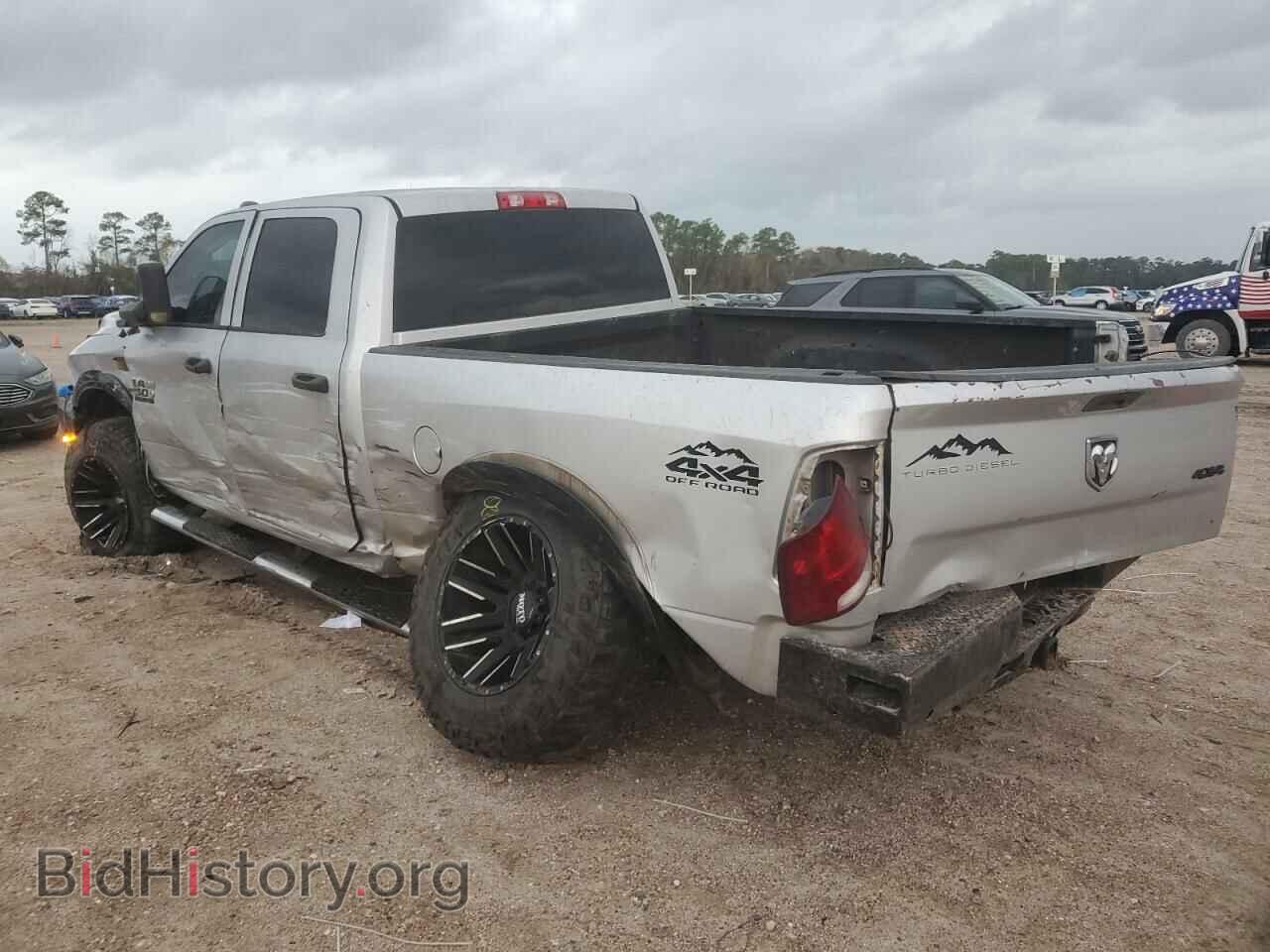 2014 RAM All Models - VIN: 3C6UR5CL5EG195579 - Фото 2