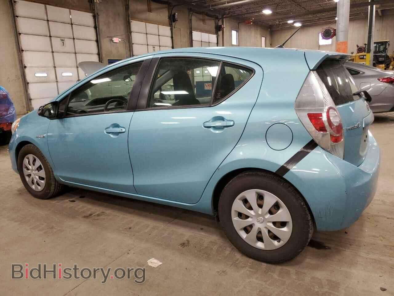2013 TOYOTA PRIUS - VIN: JTDKDTB39D1053768 - Фото 2