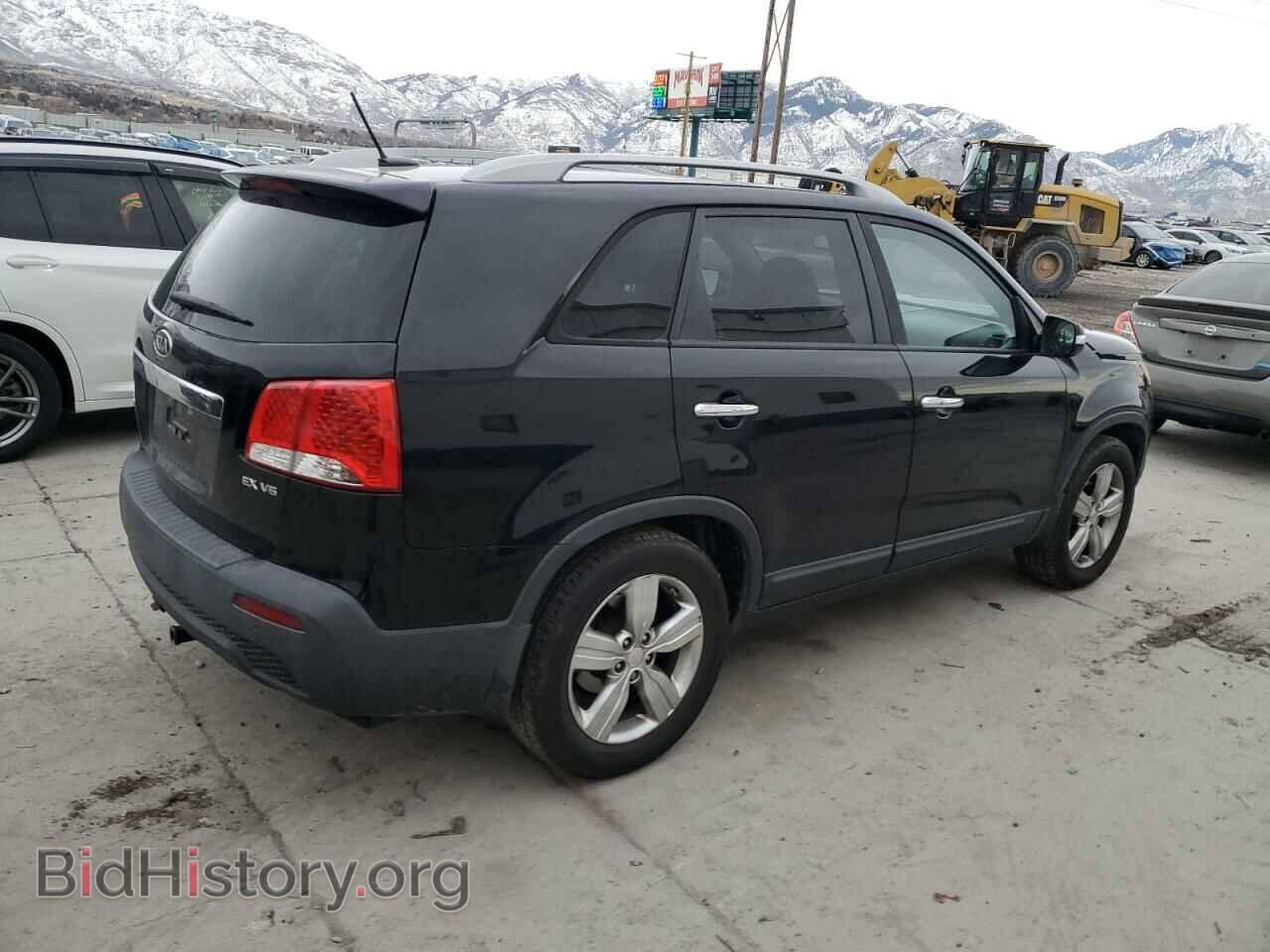 2012 KIA SORENTO - VIN: 5XYKUDA2XCG245956 - Фото 3
