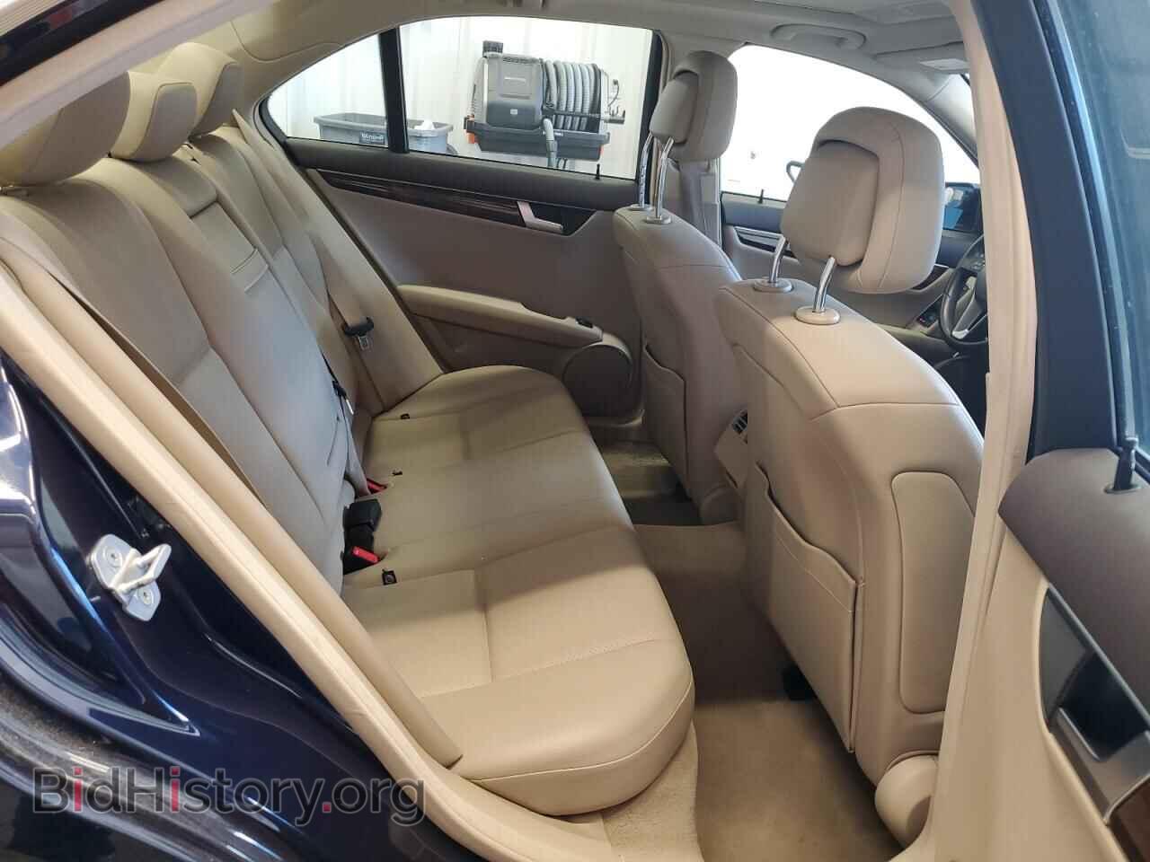 2012 MERCEDES-BENZ C-CLASS - VIN: WDDGF8BB2CR228551 - Photo 10