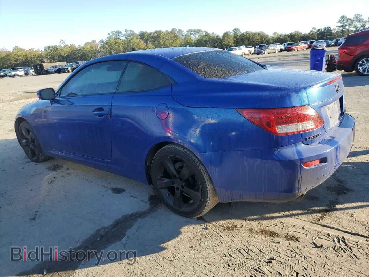 2010 LEXUS IS - VIN: JTHFE2C29A2500408 - Photo 2
