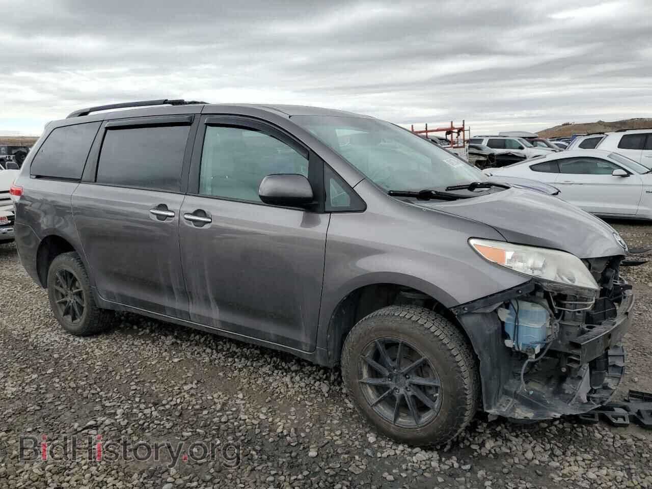 2011 TOYOTA All Models - VIN: 5TDDK3DC0BS023523 - Фото 4