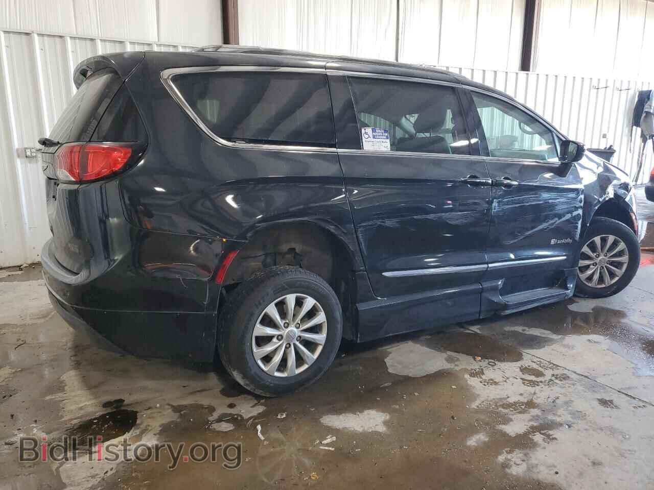 2018 CHRYSLER PACIFICA - VIN: 2C4RC1BG8JR136303 - Фото 3