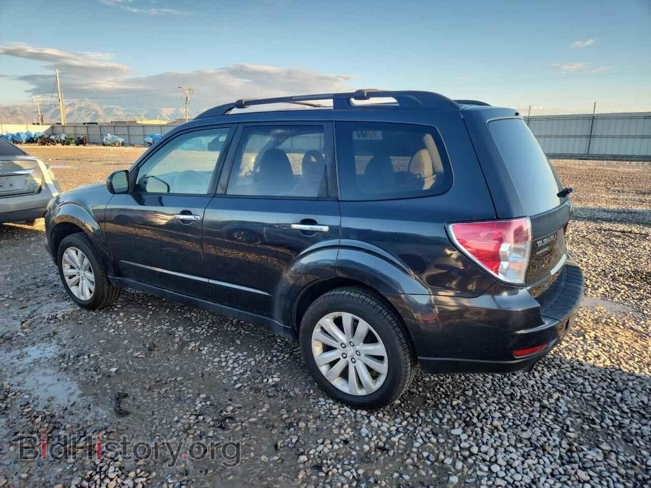 2011 SUBARU FORESTER - VIN: JF2SHAECXBH721135 - Фото 2