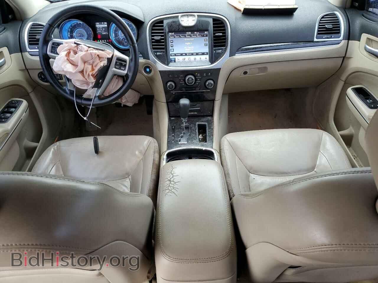 2011 CHRYSLER 300 - VIN: 2C3CA5CG8BH594324 - Фото 8