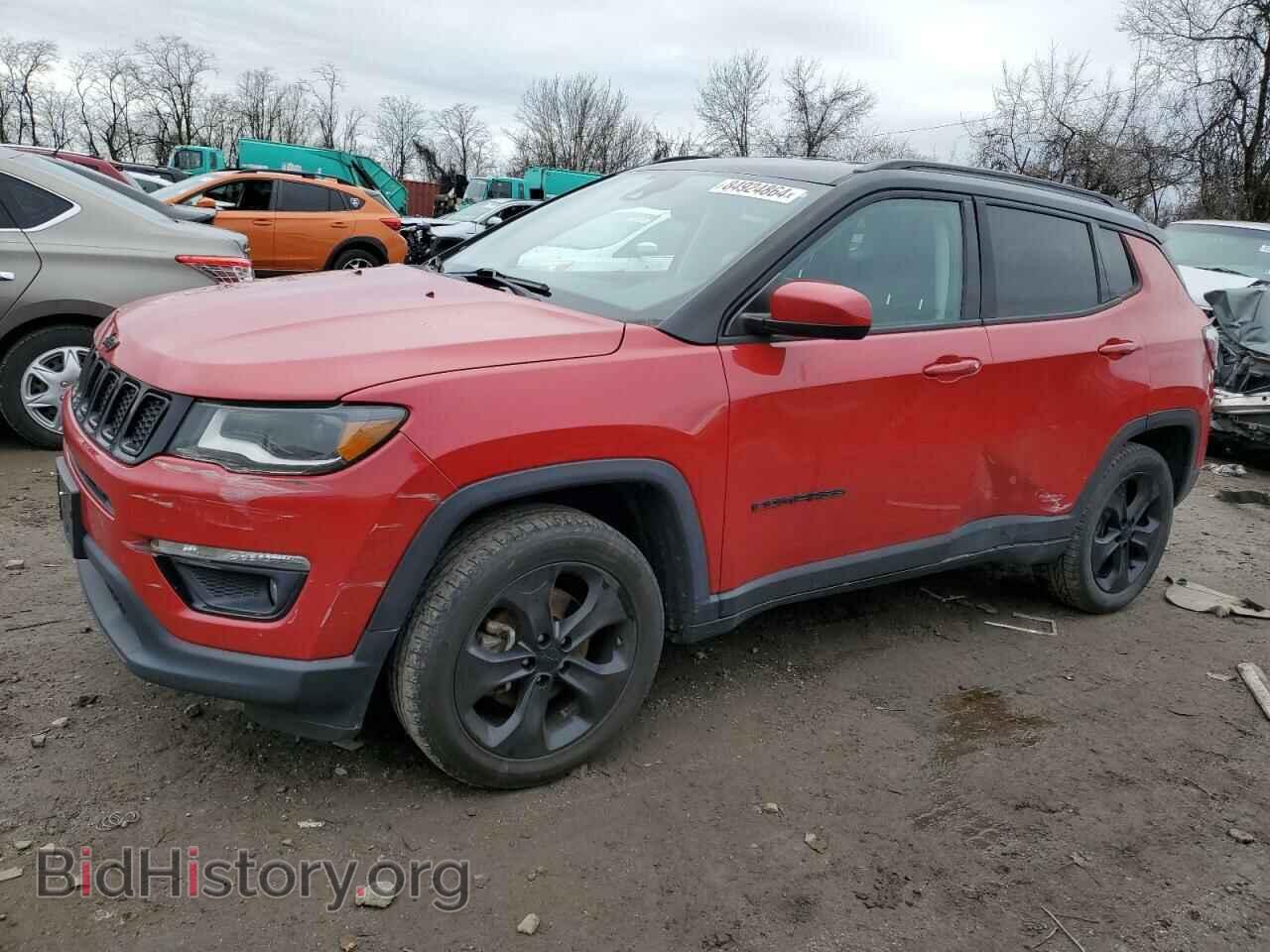 Photo 3C4NJDBB0JT394841 - JEEP COMPASS 2018
