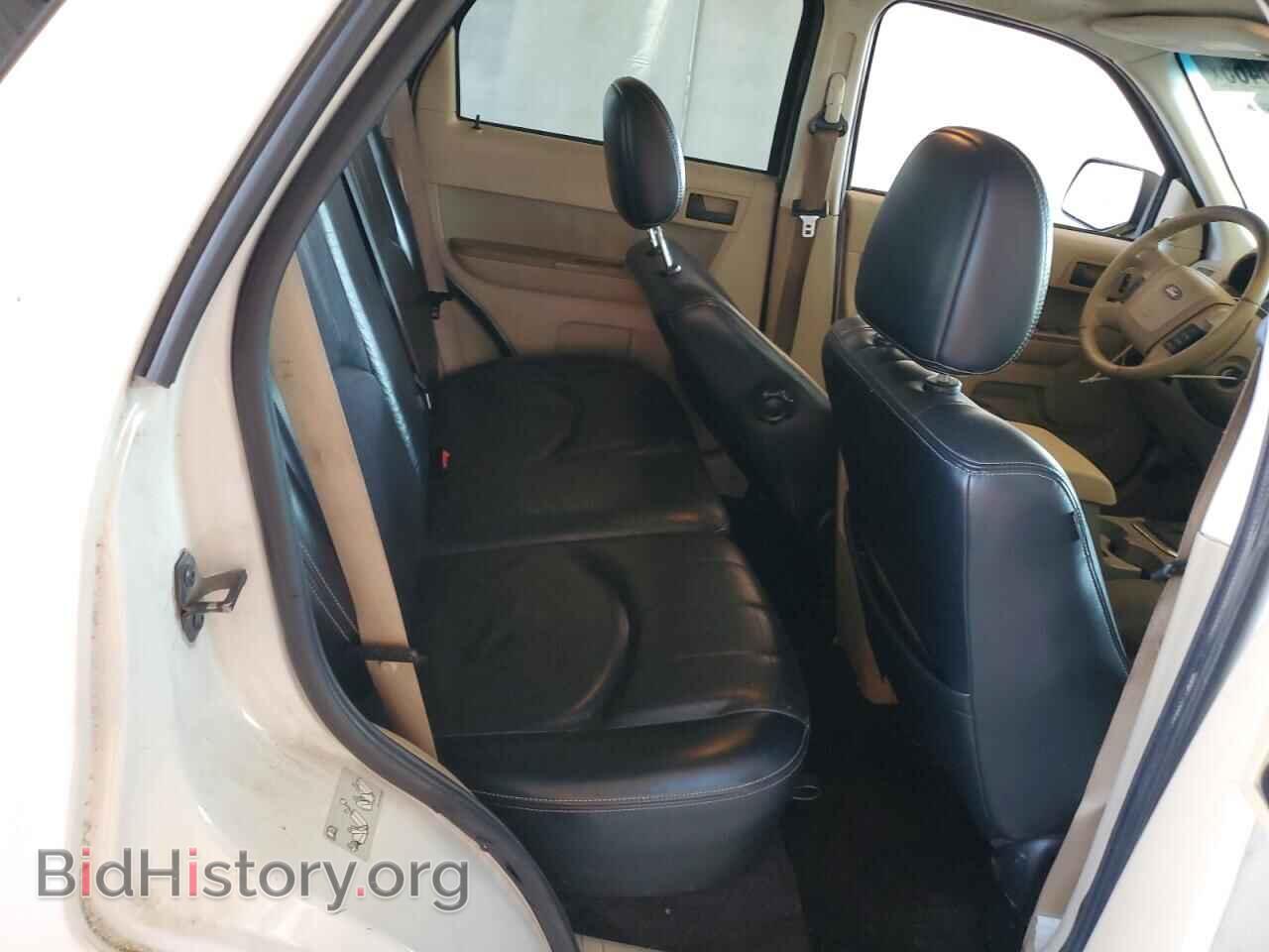 2010 FORD ESCAPE - VIN: 1FMCU9D71AKB64923 - Фото 11