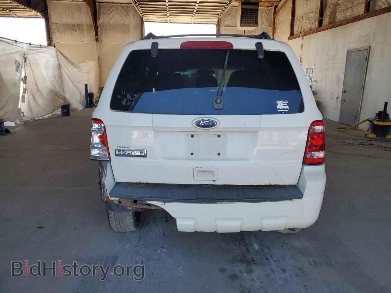 2010 FORD ESCAPE - VIN: 1FMCU9D71AKB64923 - Фото 6
