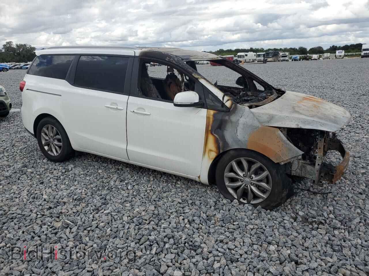 2021 KIA All Models - VIN: KNDMB5C12M6674635 - Фото 4
