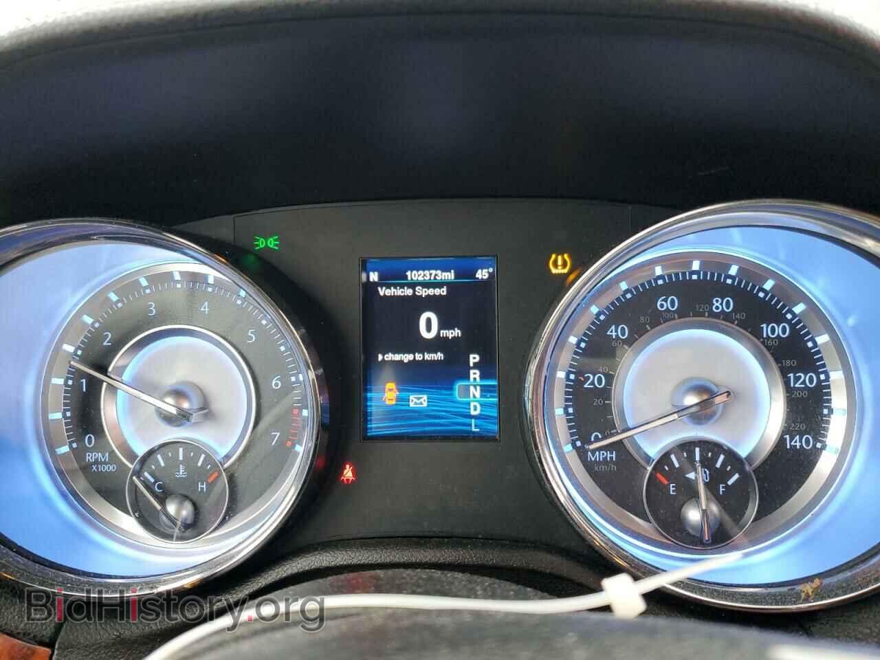 2014 CHRYSLER 300 - VIN: 2C3CCAAG8EH275757 - Фото 9