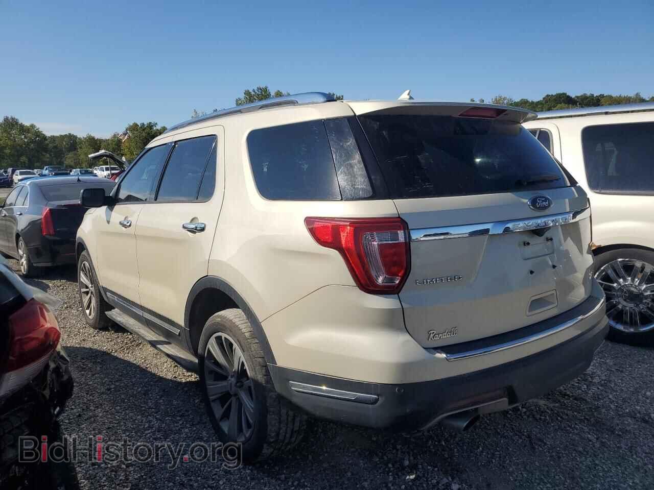 2018 FORD EXPLORER - VIN: 1FM5K8FH7JGB39204 - Photo 2