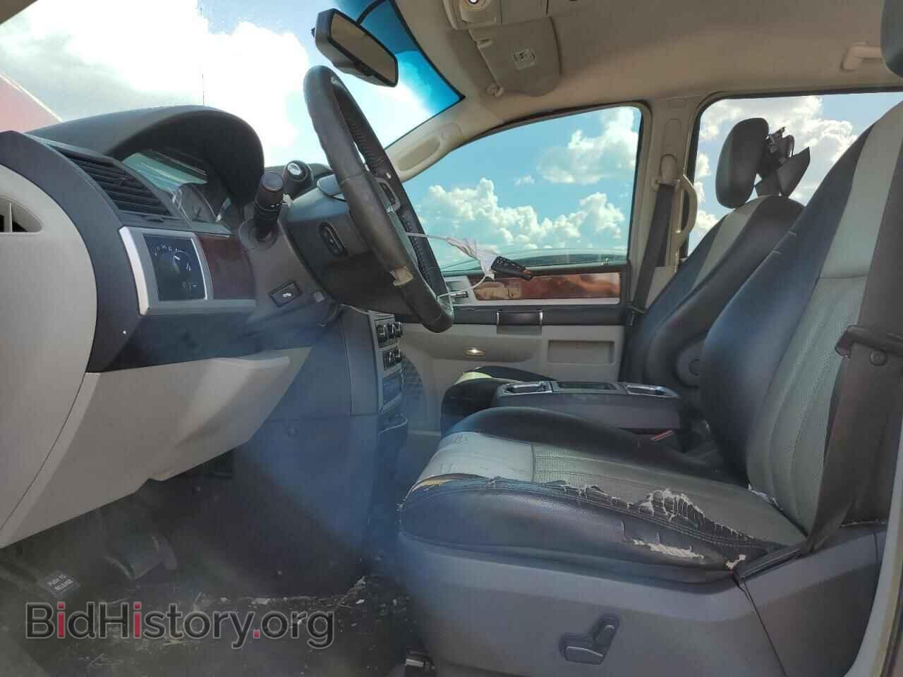 2010 CHRYSLER MINIVAN - VIN: 2A4RR8DX0AR321024 - Фото 7