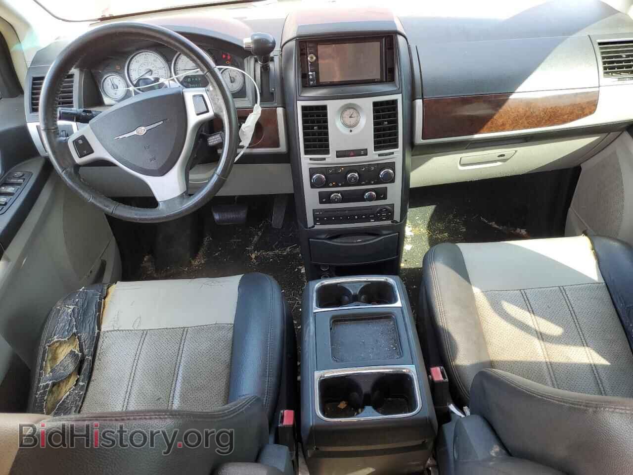 2010 CHRYSLER MINIVAN - VIN: 2A4RR8DX0AR321024 - Фото 8