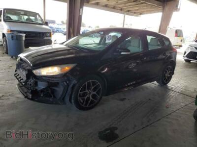 2016 Ford FOCUS SE, черный — VIN 1FADP3K23GL276197, Copart