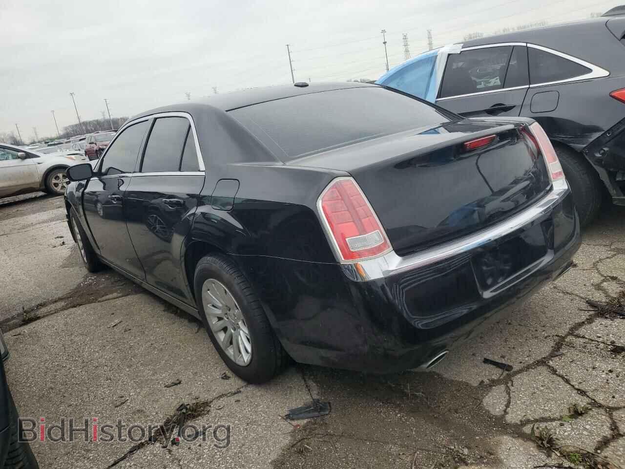 2014 CHRYSLER 300 - VIN: 2C3CCAAG8EH309549 - Фото 2