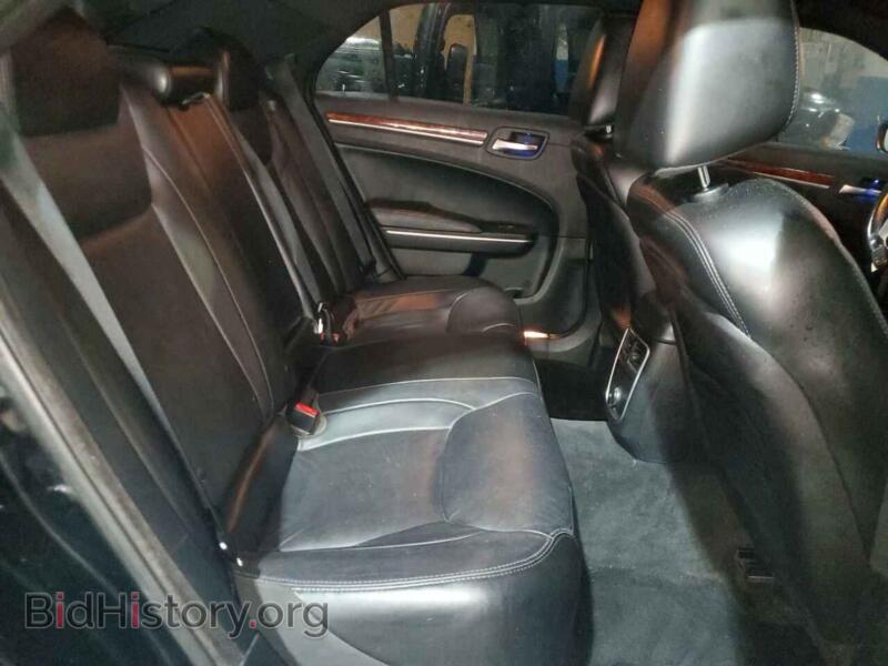 2014 Chrysler 300 (VIN 2C3CCAAG8EH309549) — photo 10 of 13