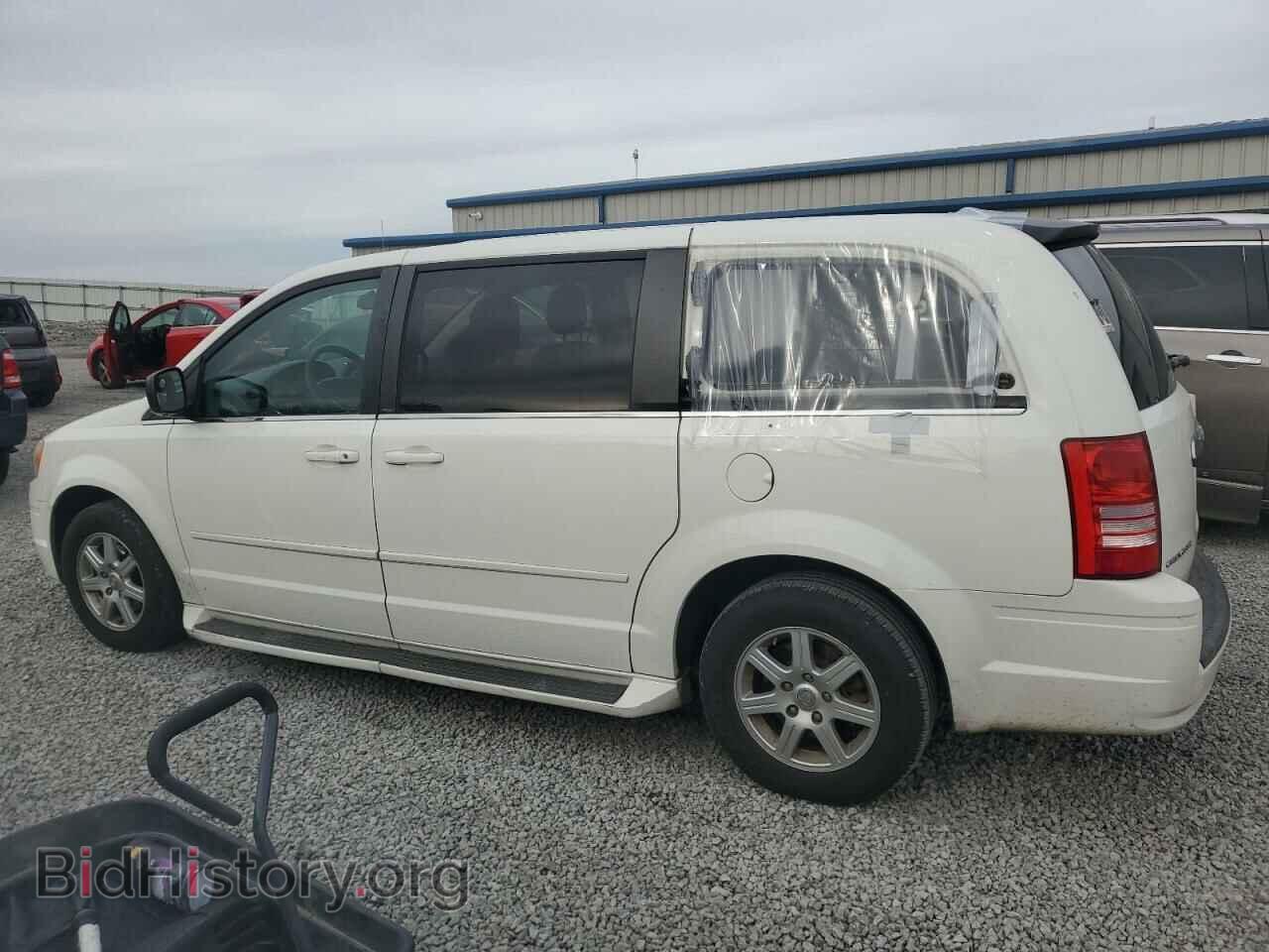 2010 CHRYSLER MINIVAN - VIN: 2A4RR2D11AR392290 - Фото 2