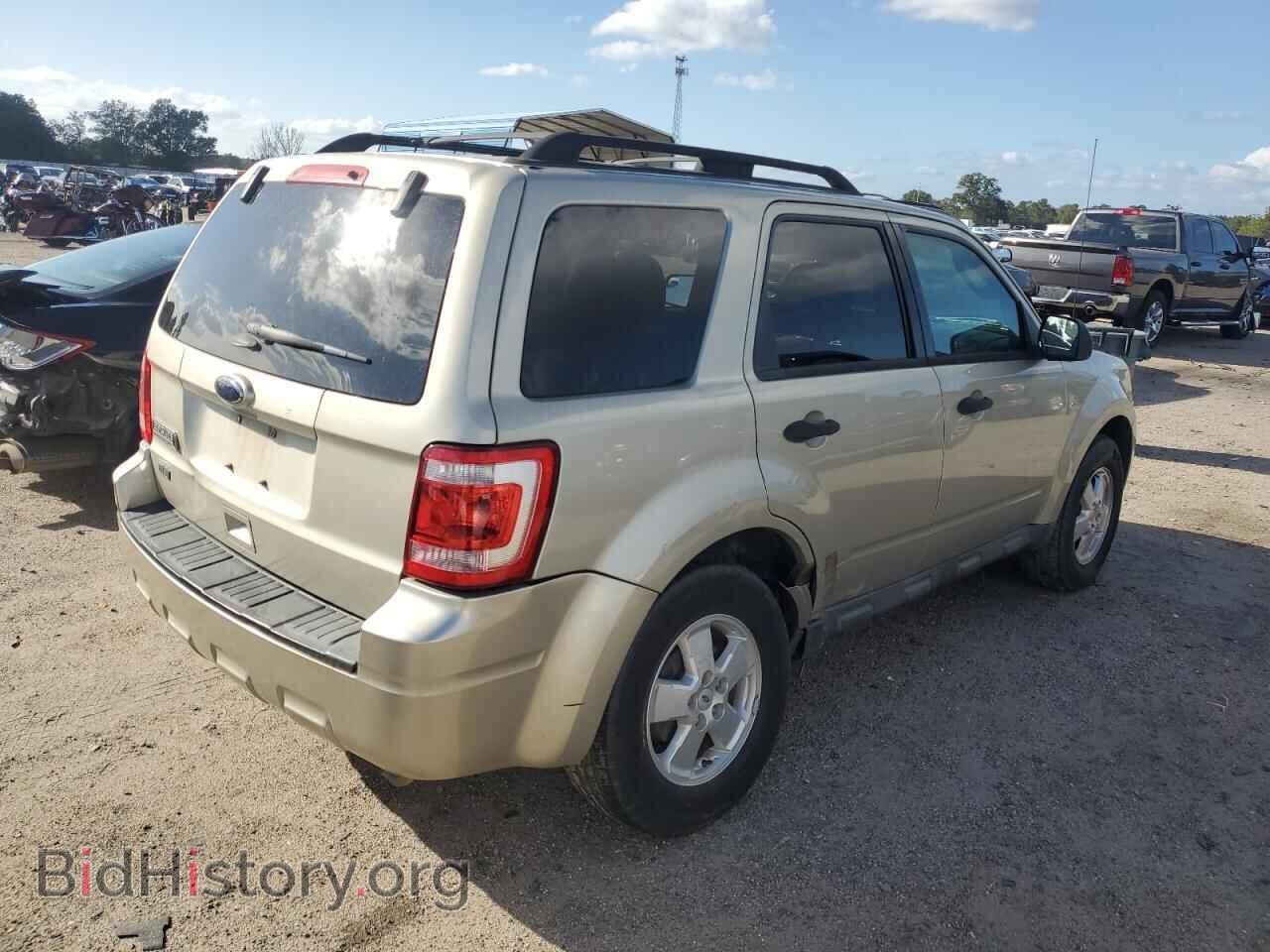 2012 FORD ESCAPE - VIN: 1FMCU0D71CKB09998 - Фото 3