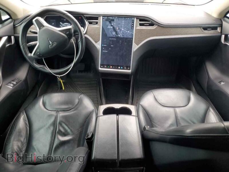 2013 Tesla MODEL S (VIN 5YJSA1CG7DFP16096) — фото 8 из 12
