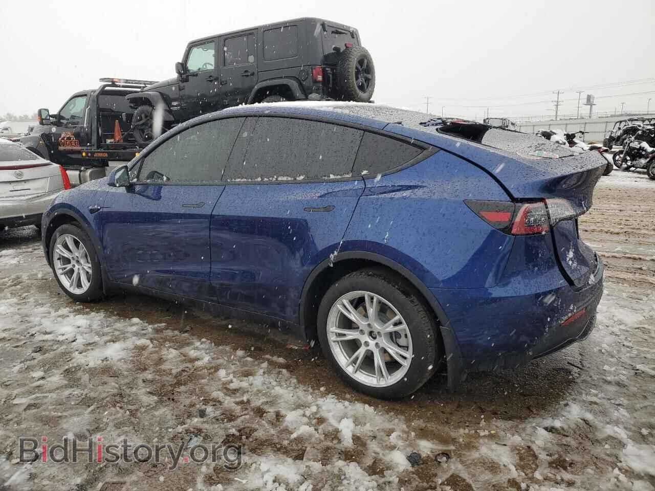 2023 TESLA MODEL Y - VIN: 7SAYGDEE2PA162802 - Фото 2