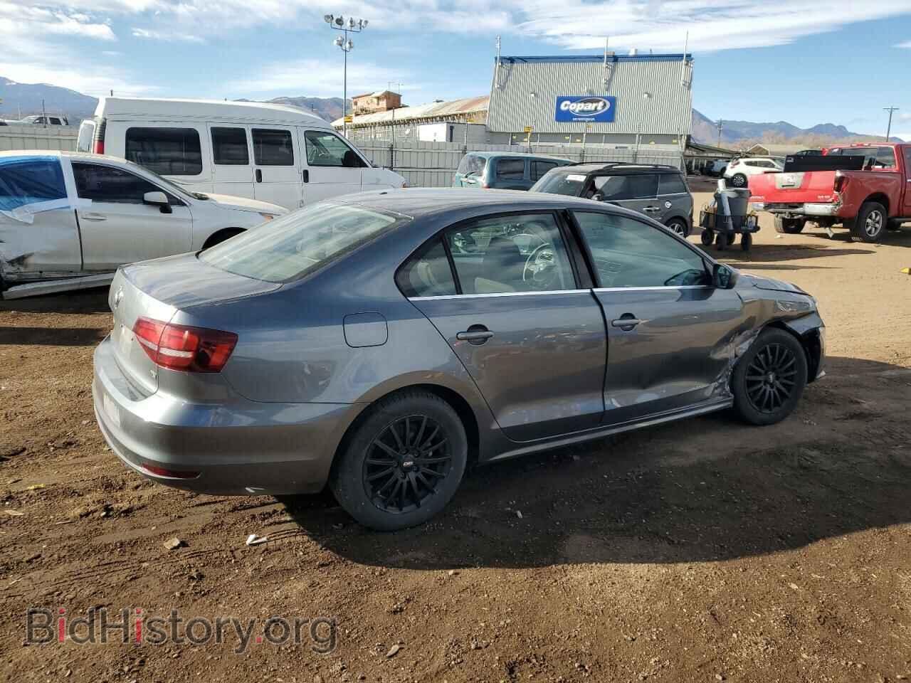 2017 VOLKSWAGEN JETTA - VIN: 3VW2B7AJ0HM313350 - Фото 3