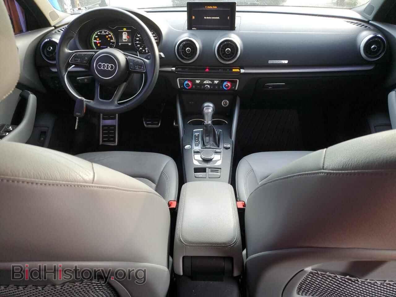 2018 AUDI A3 - VIN: WAUUPBFF8JA083383 - Фото 8