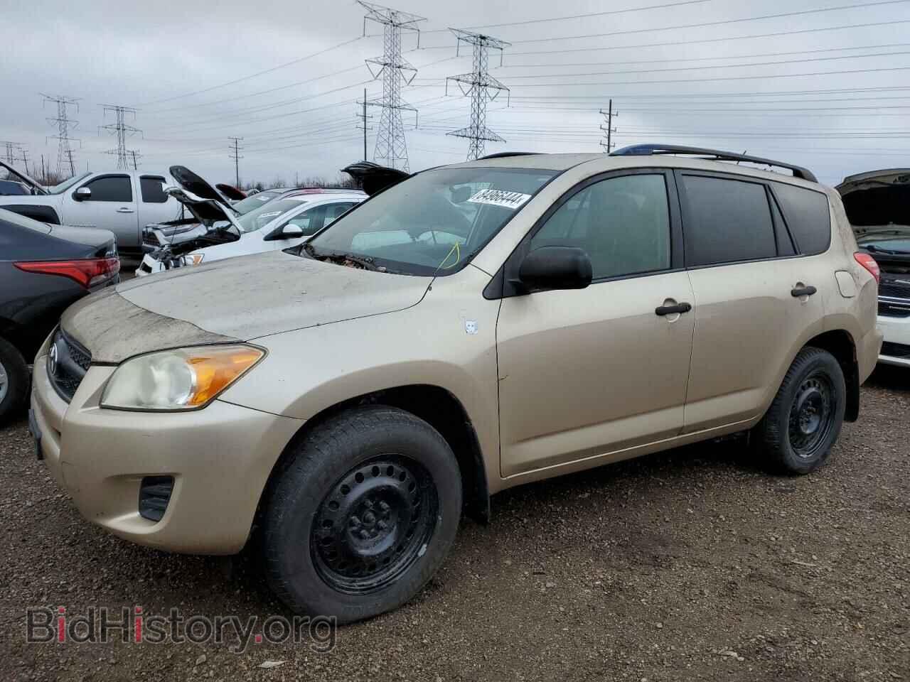 Фотография JTMBF4DV8AD022116 - TOYOTA RAV4 2010