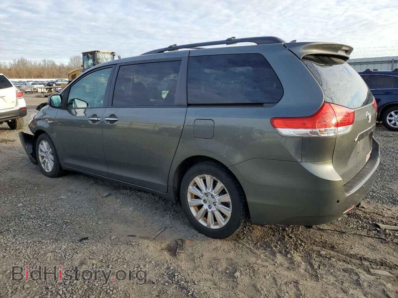 2011 TOYOTA All Models - VIN: 5TDDK3DC2BS025970 - Photo 2