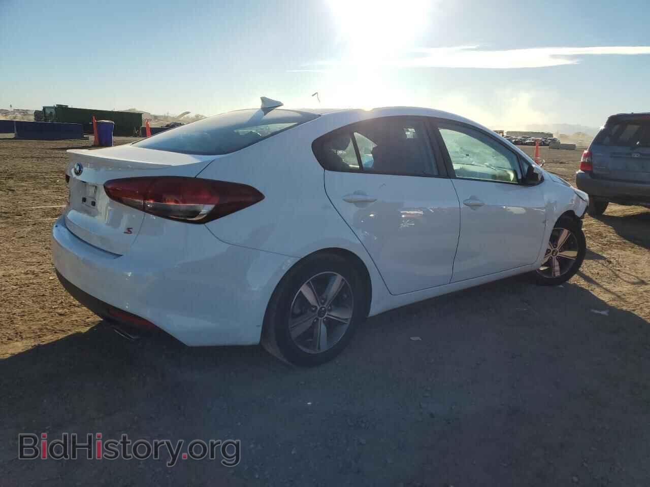 2018 KIA FORTE - VIN: 3KPFL4A78JE171902 - Фото 3