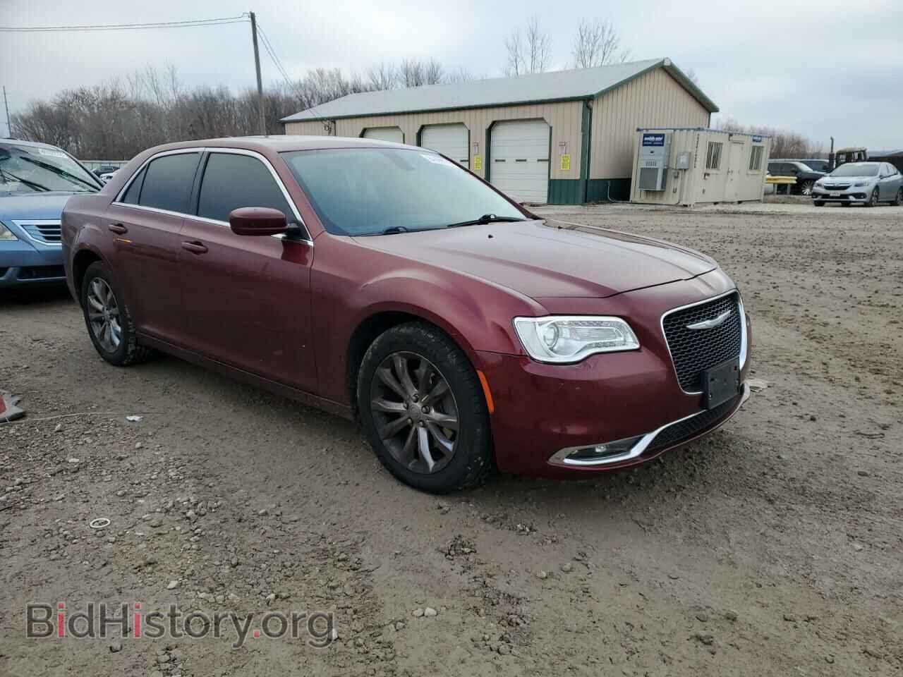 2016 CHRYSLER 300 - VIN: 2C3CCARGXGH190930 - Фото 4