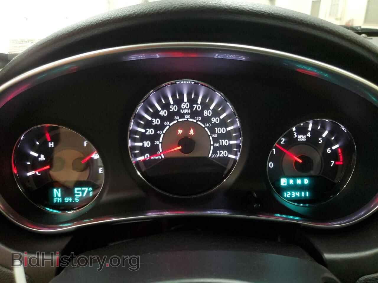 2011 CHRYSLER 200 - VIN: 1C3BC2EGXBN616218 - Фото 9