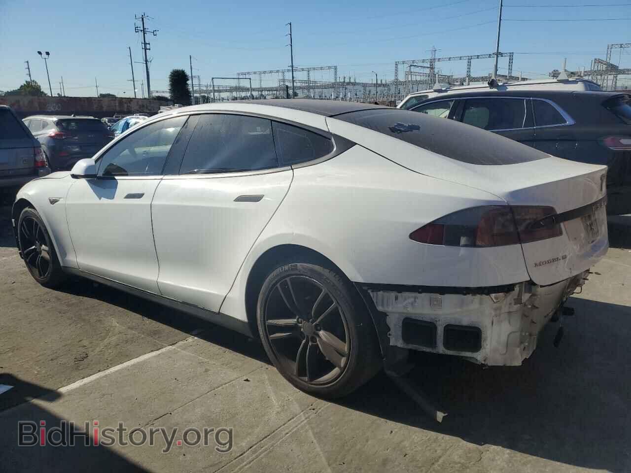 2015 TESLA MODEL S - VIN: 5YJSA1S1XFF097901 - Фото 2
