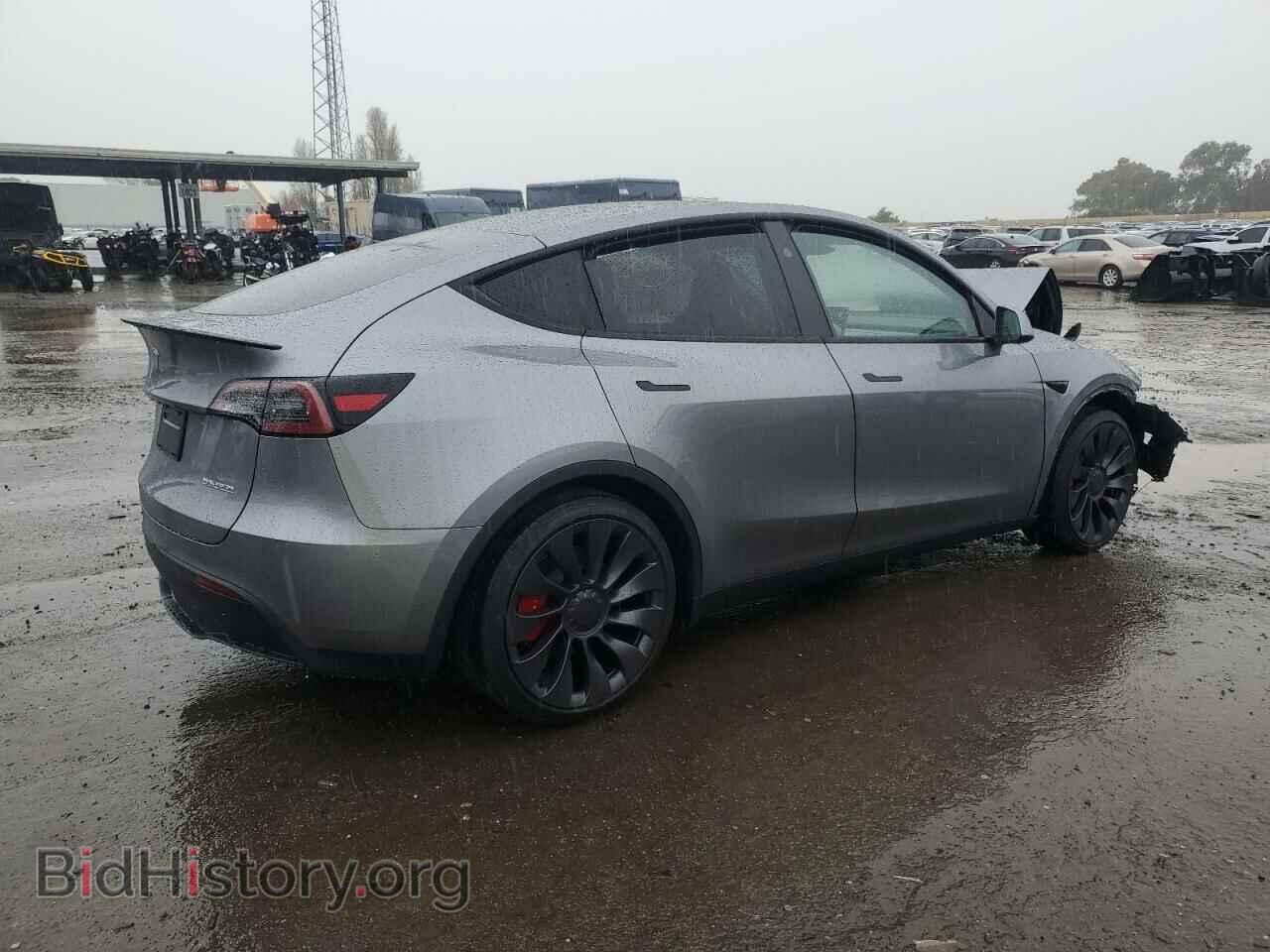 2025 TESLA MODEL Y - VIN: 7SAYGDEF8SF264738 - Фото 3