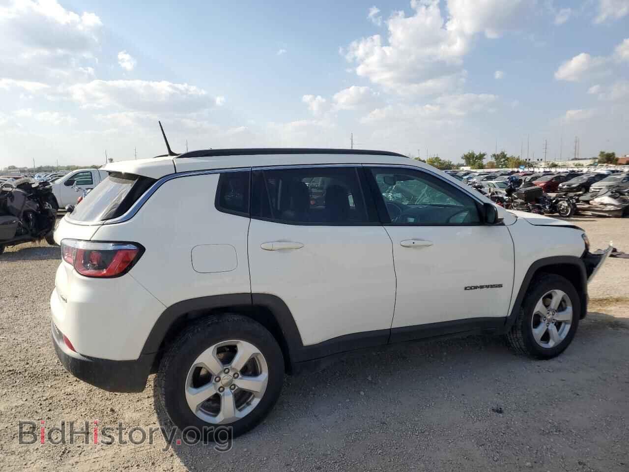 2017 JEEP COMPASS - VIN: 3C4NJDBB2HT680068 - Фото 3