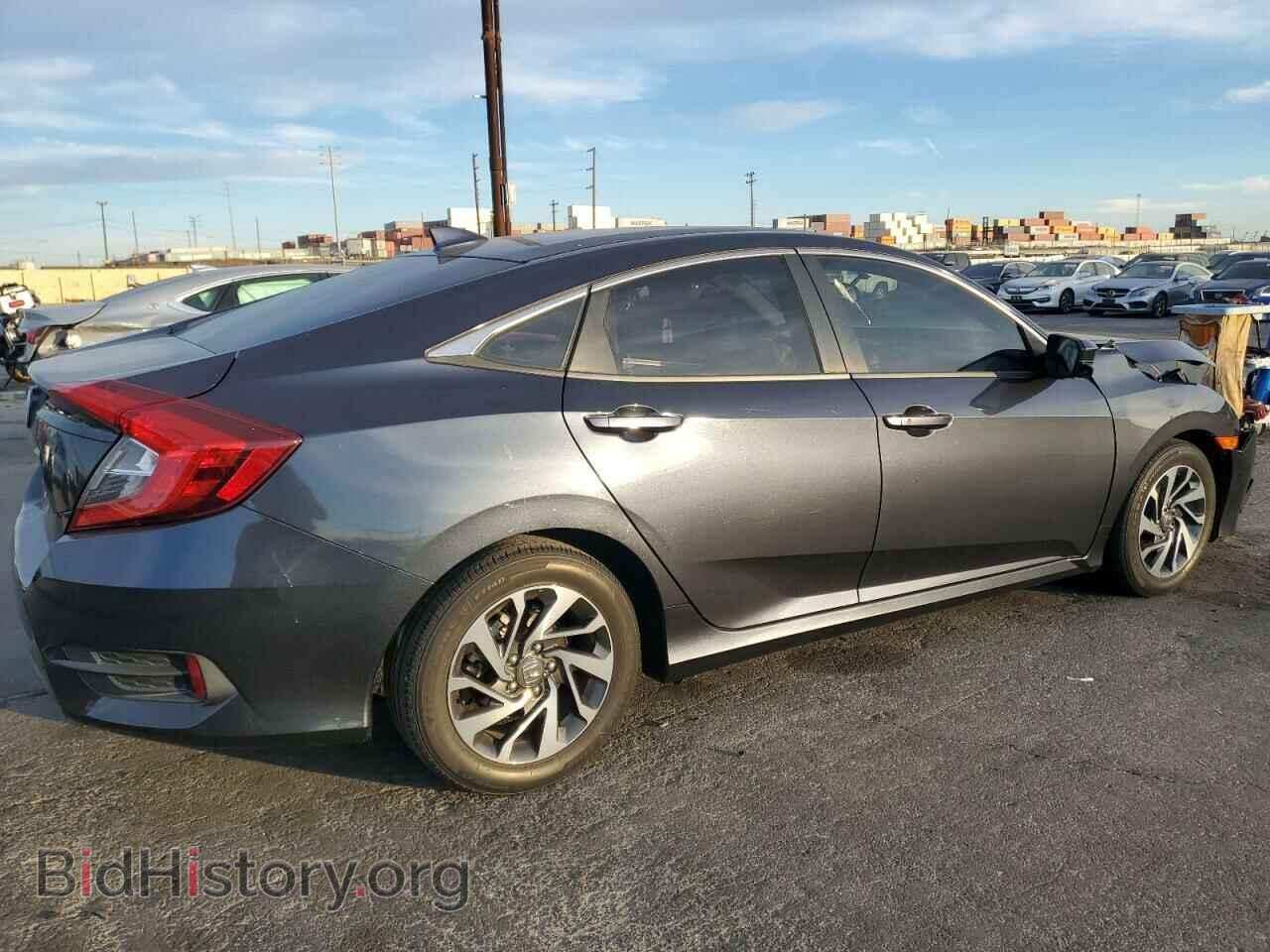 2017 HONDA CIVIC - VIN: 2HGFC2F70HH568677 - Фото 3