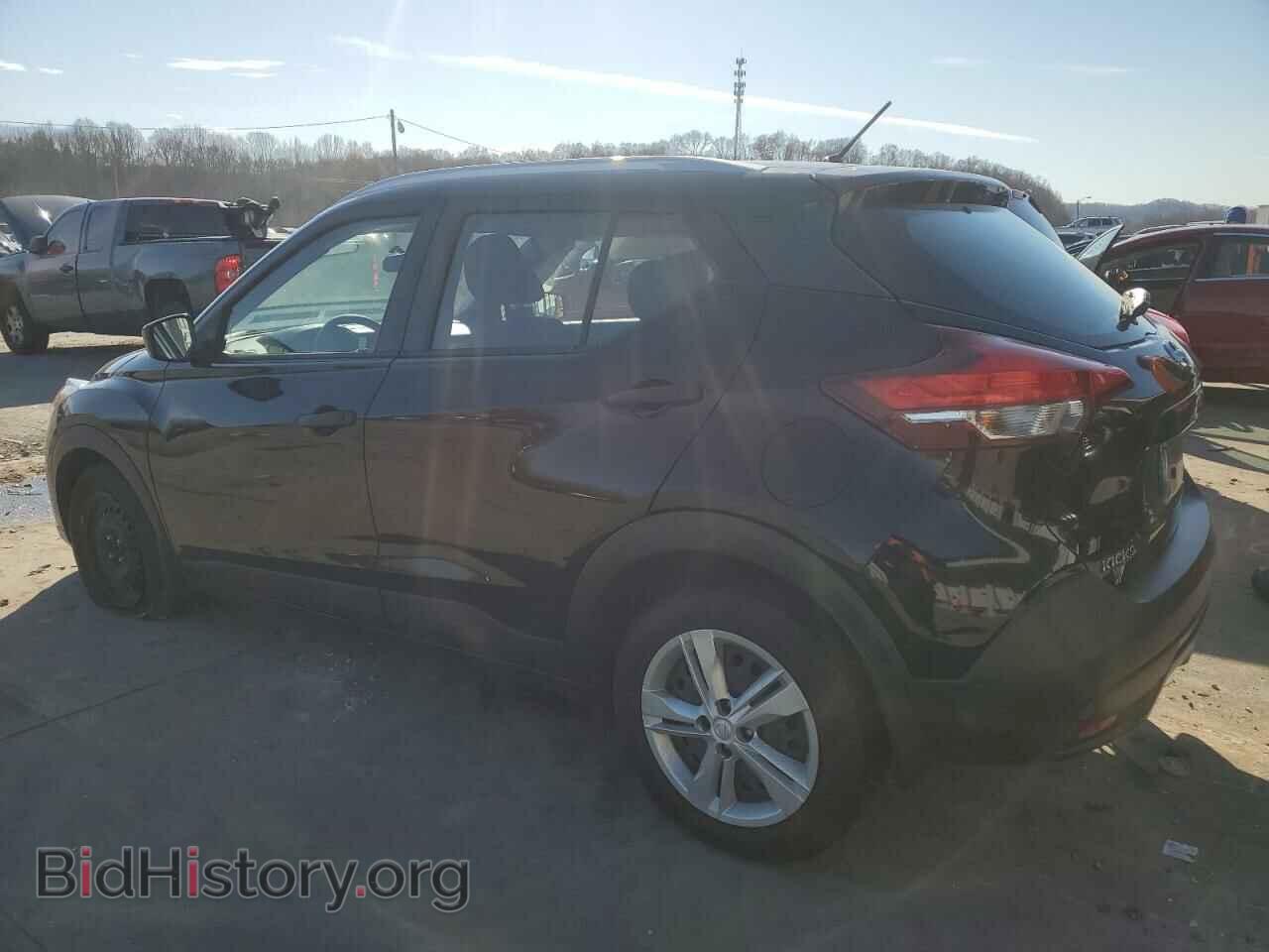 2019 NISSAN KICKS - VIN: 3N1CP5CU3KL545378 - Фото 2