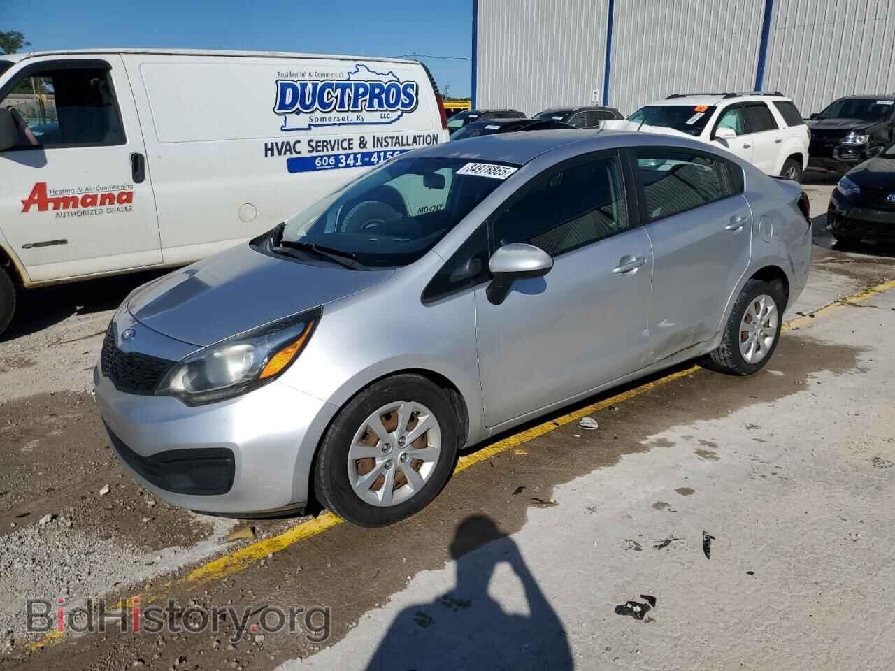 Фотография KNADM4A34C6082612 - KIA RIO 2012