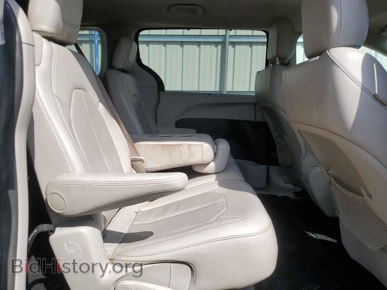 2018 CHRYSLER PACIFICA - VIN: 2C4RC1BG3JR211733 - Фото 11
