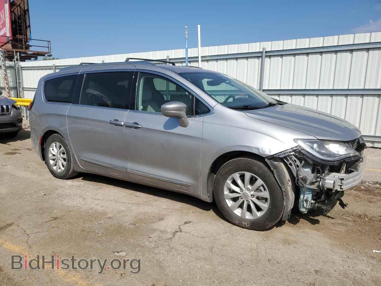 2018 CHRYSLER PACIFICA - VIN: 2C4RC1BG3JR211733 - Фото 4