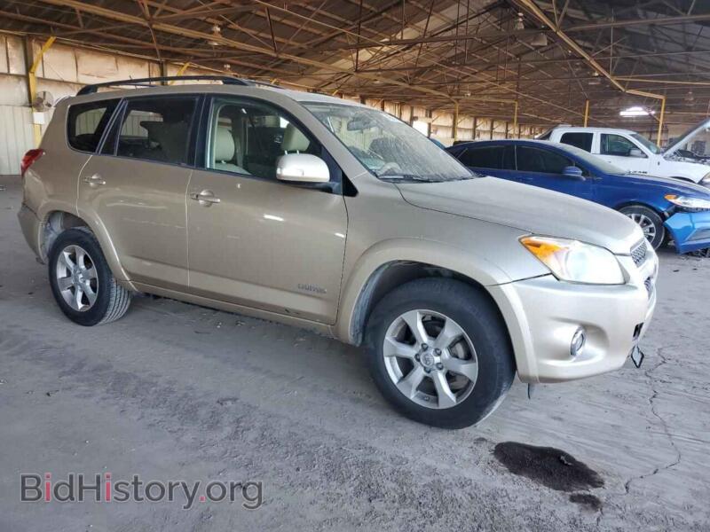 2010 Toyota RAV4 (VIN JTMYF4DV2A5017708) — фото 4 из 14
