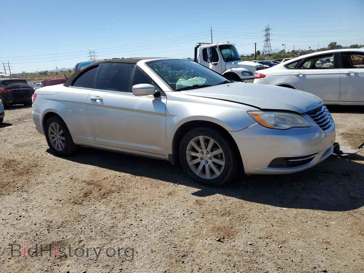 2011 CHRYSLER 200 - VIN: 1C3BC2EB4BN532464 - Фото 4