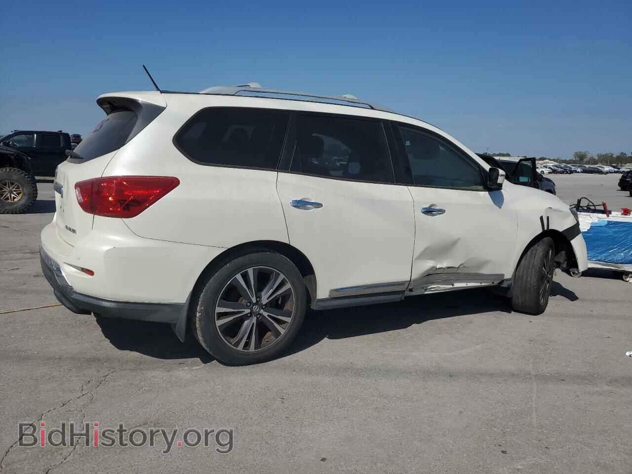 2017 NISSAN PATHFINDER - VIN: 5N1DR2MN7HC647932 - Фото 3