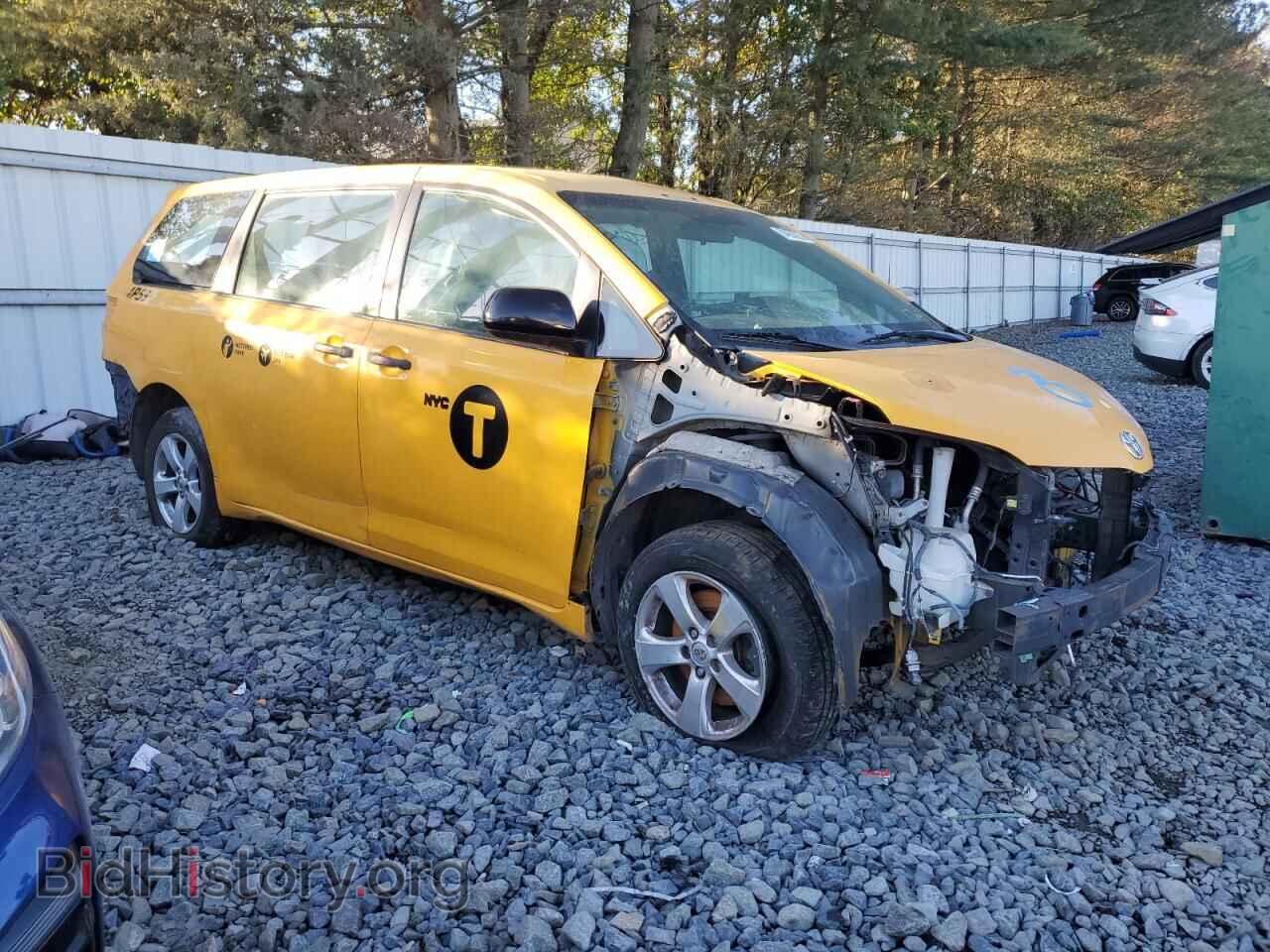 2017 TOYOTA All Models - VIN: 5TDZZ3DCXHS876473 - Фото 4