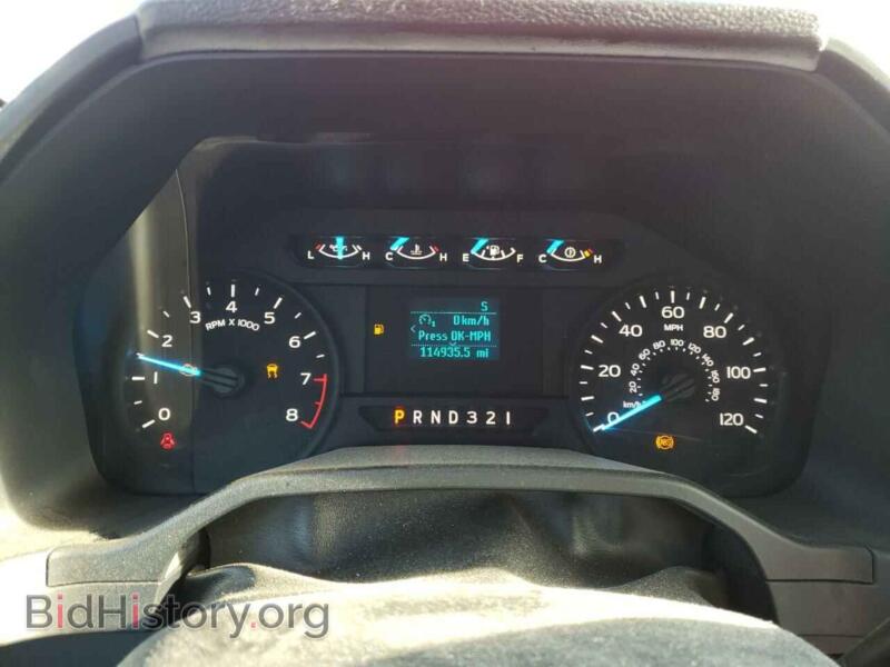 2016 Ford ALL MODELS (VIN 1FTMF1C82GKD90671) — фото 9 из 12
