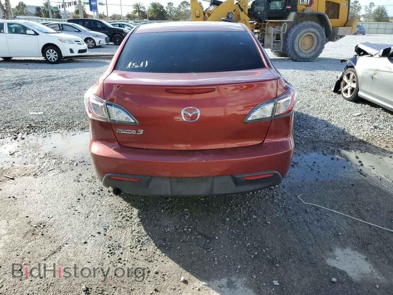 2011 MAZDA 3 - VIN: JM1BL1VF1B1464236 - Фото 6