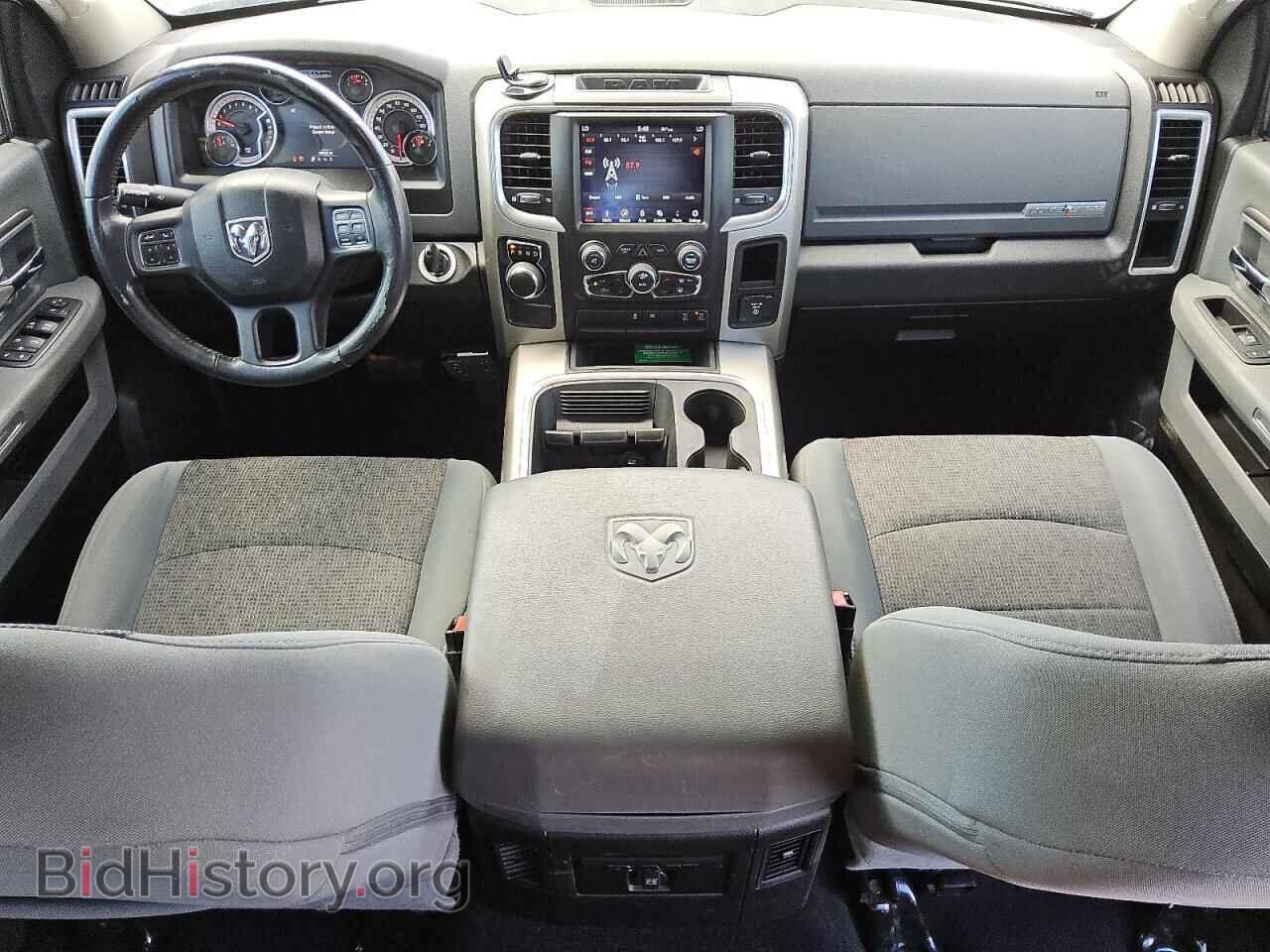 2019 RAM 1500 - VIN: 1C6RR6TT0KS642142 - Фото 8